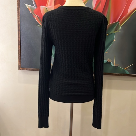 Co Featherweight Waffle Stitch Cashmere Sweater - Picture 6 of 9